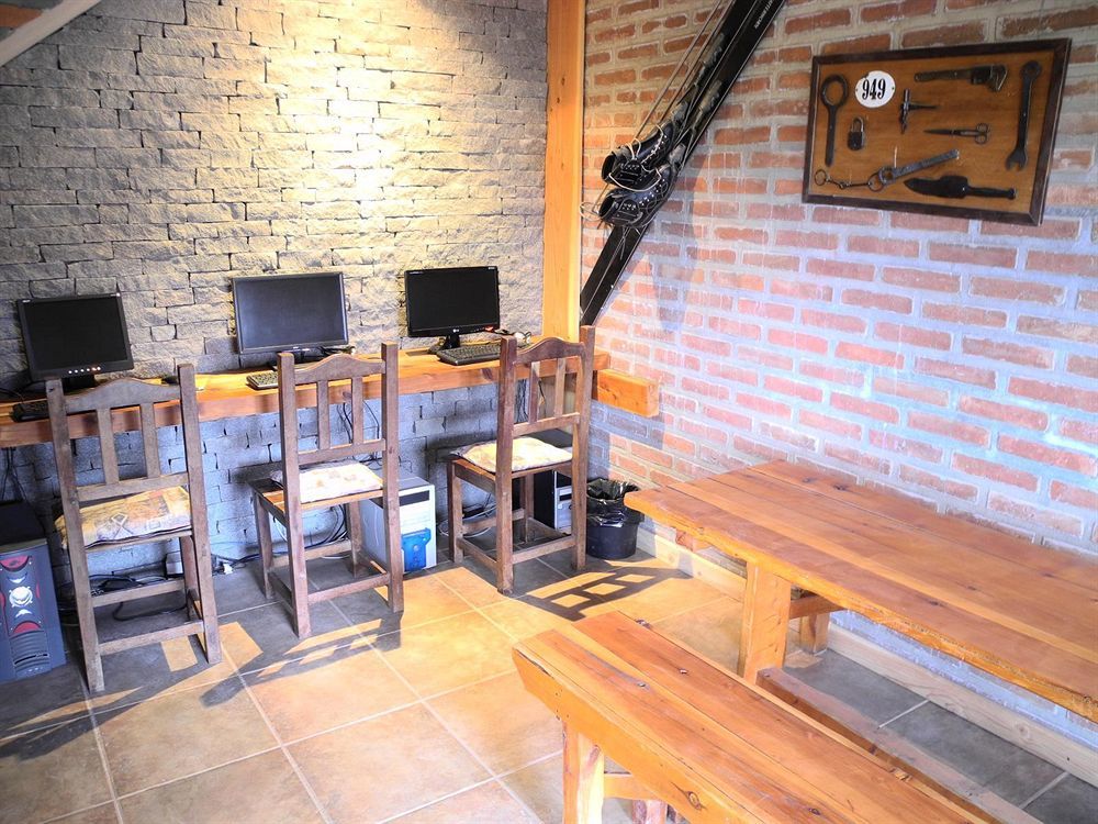 Periko'S Youth Hostel Сан-Карлос-де-Барилоче Экстерьер фото